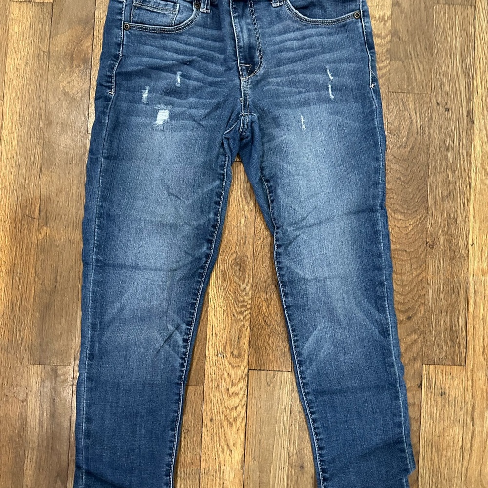 Casual Blue Distressed Denim Jeans